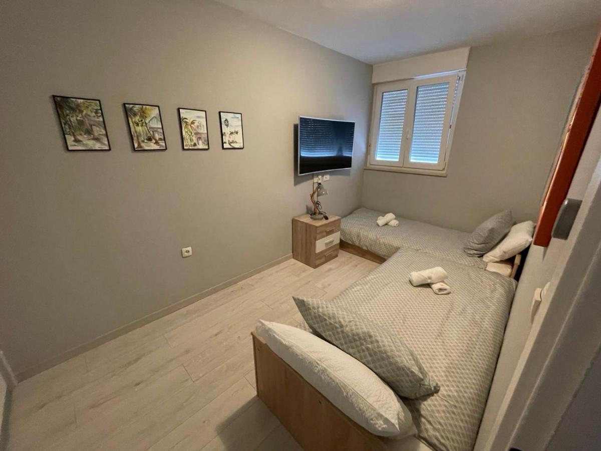 Apartma Lui Pula